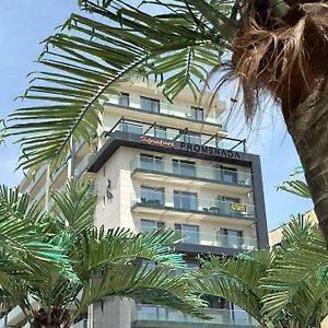 Signature Promenada Hotel Apartments